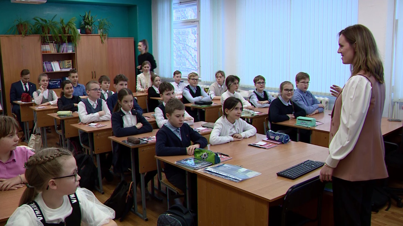 Учеников ярославских школ начали обучать финансовой грамотности