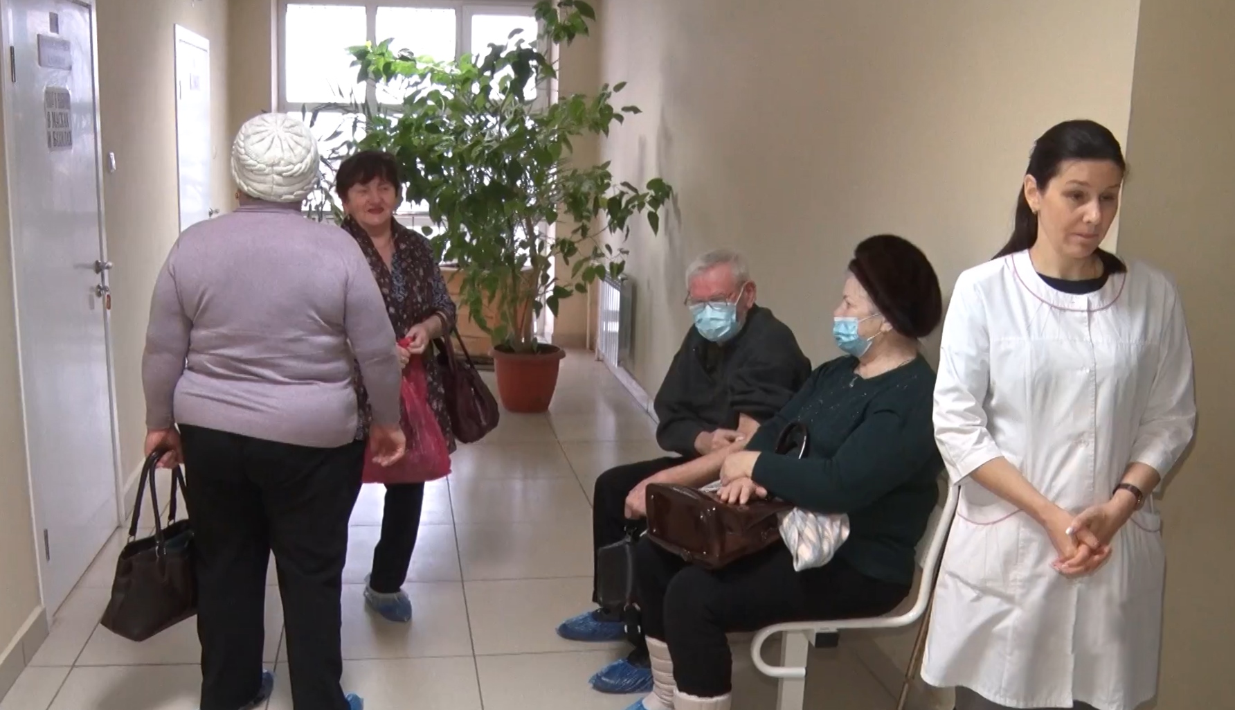 Нацпроекты помогают пожилым жителям Ростовского района проходить диспансеризацию