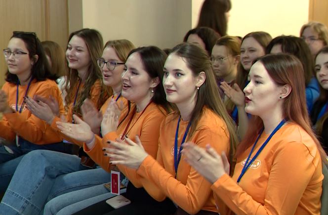 В Ярославле состоялся Межрегиональный форум «Волонтеры просвещения»
