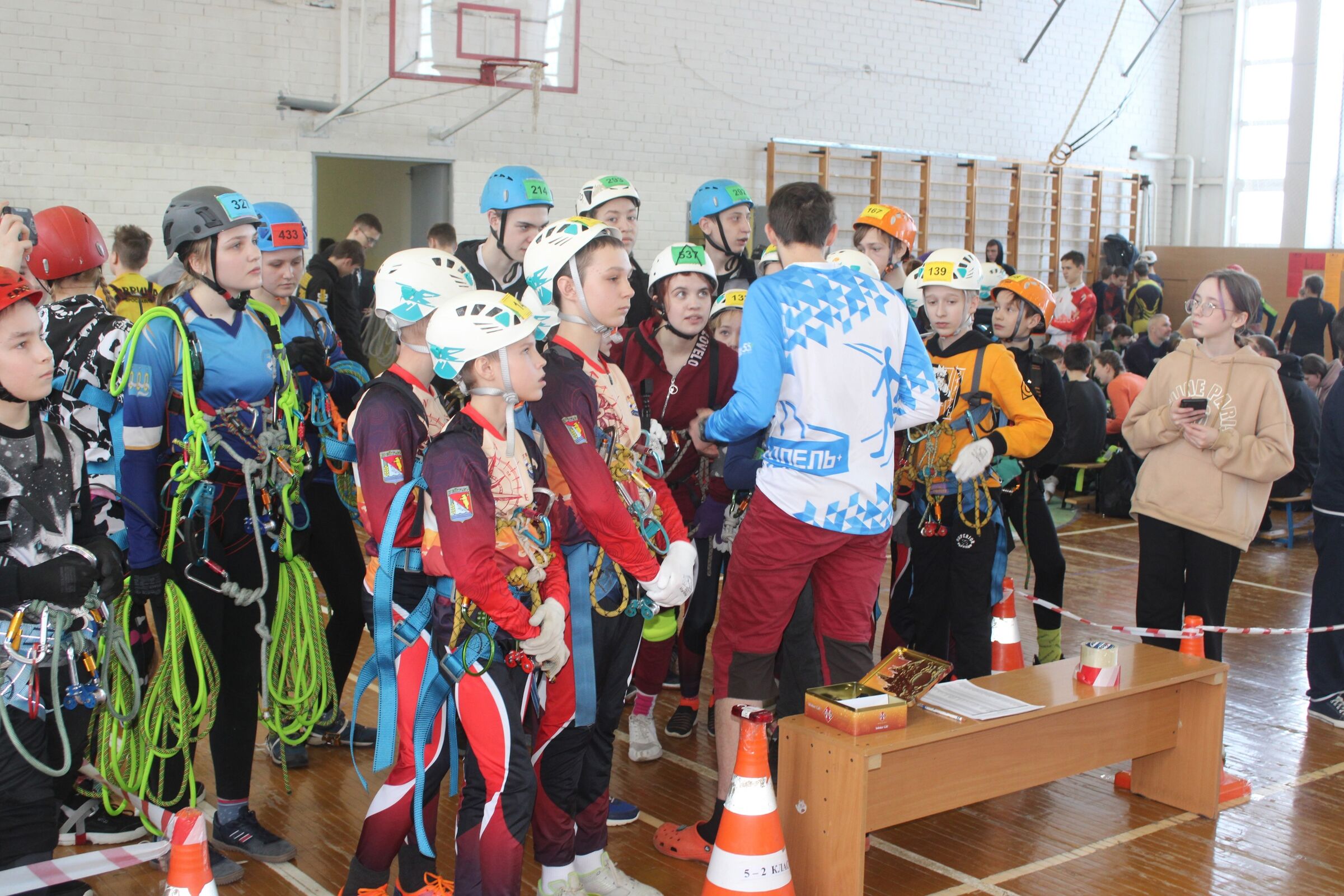 Юные брейтовские туристы приняли участие в чемпионате Ярославской области по спортивному туризму