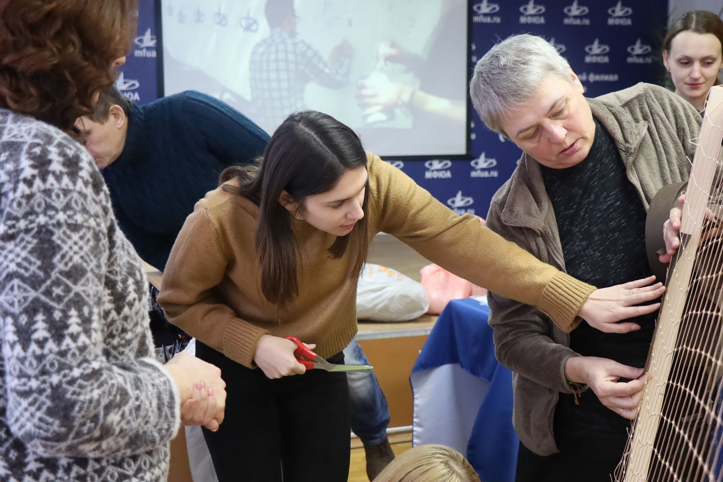 Волонтеры Ярославля помогают бойцам СВО