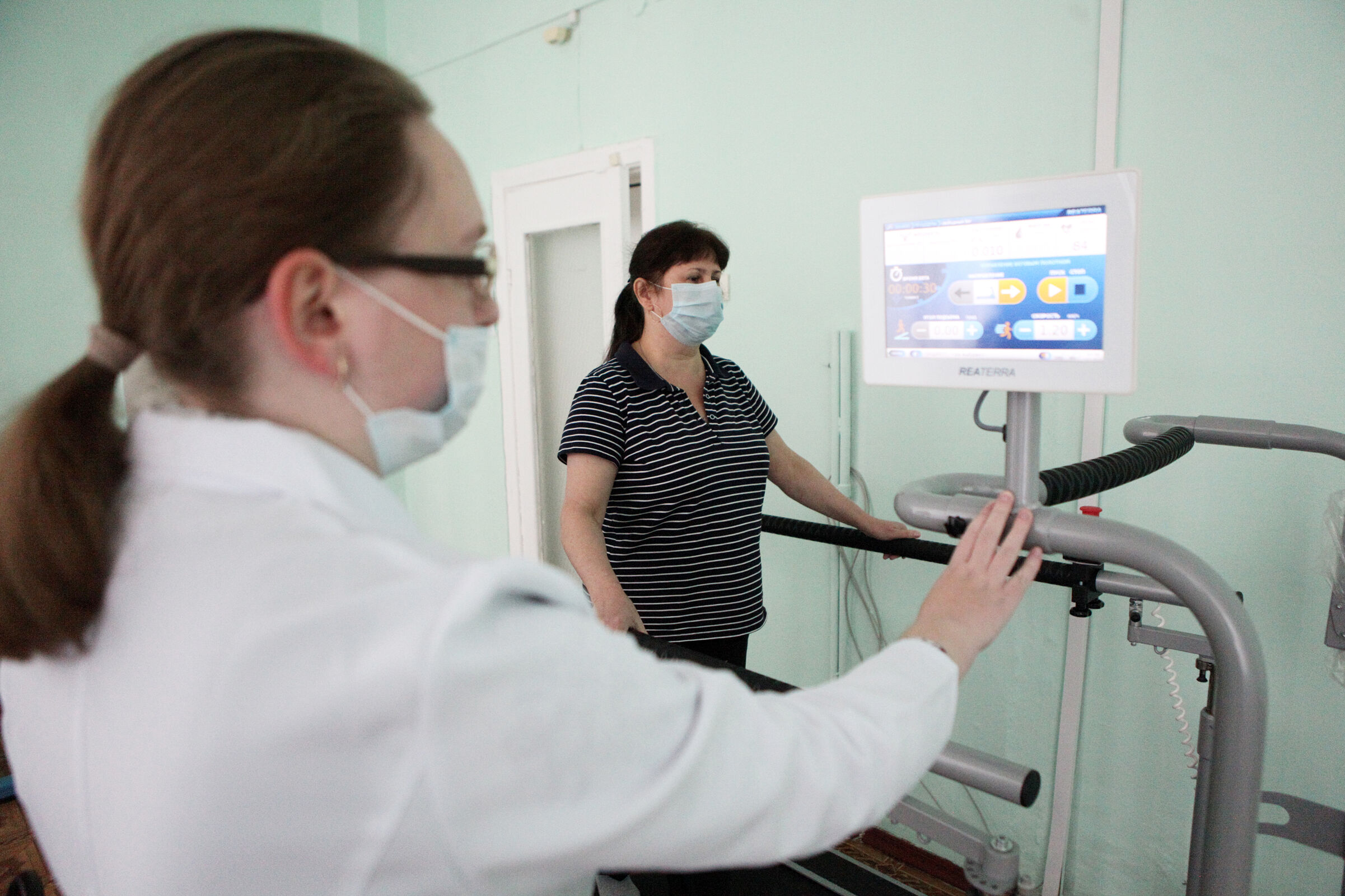 Альфа-спа-капсула и аппарат для LPG-терапии: в ярославские больницы поступает новое оборудование