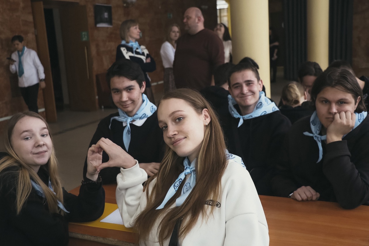 Во Дворце Молодежи прошел патриотический квиз «Я — гражданин России»