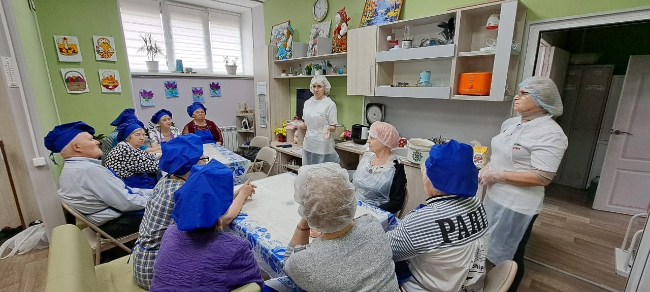 В Ярославле для пожилых людей проводятся кулинарные мастер-классы с помощью голосового ассистента