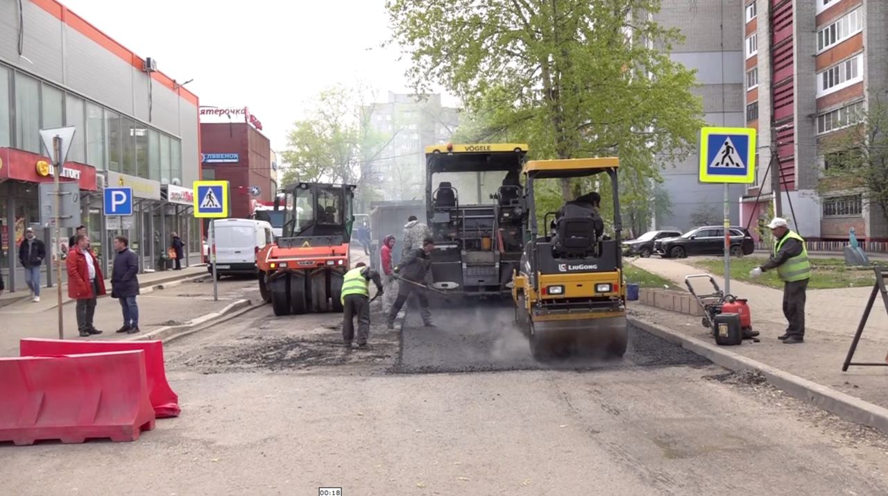 В Ярославле отремонтировали участок дороги на улице Доронина