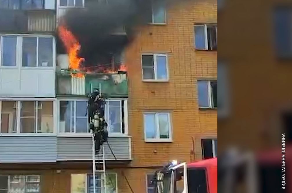 В центре Ярославля загорелся жилой дом