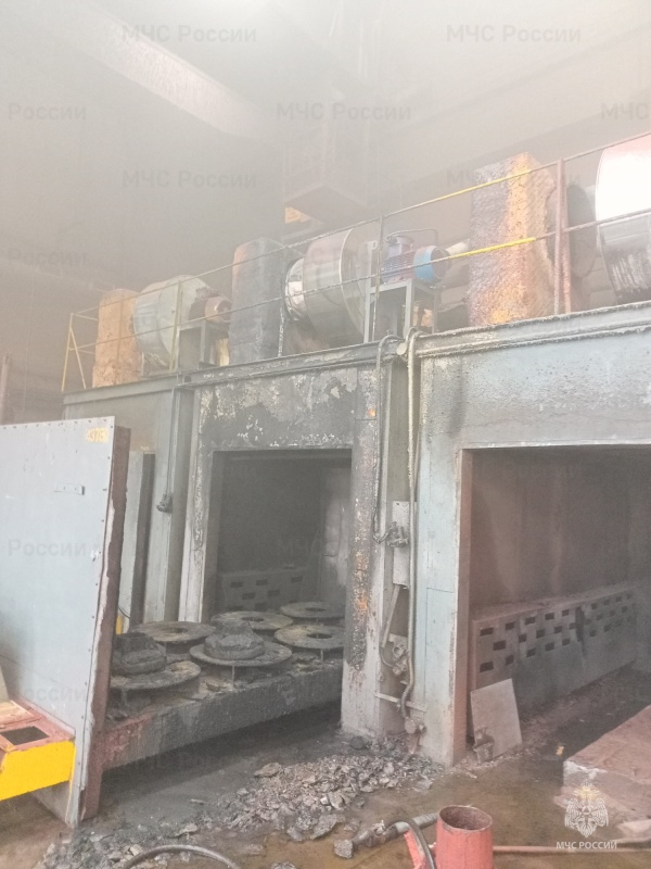 В Ярославле возник пожар на электровозоремонтном заводе