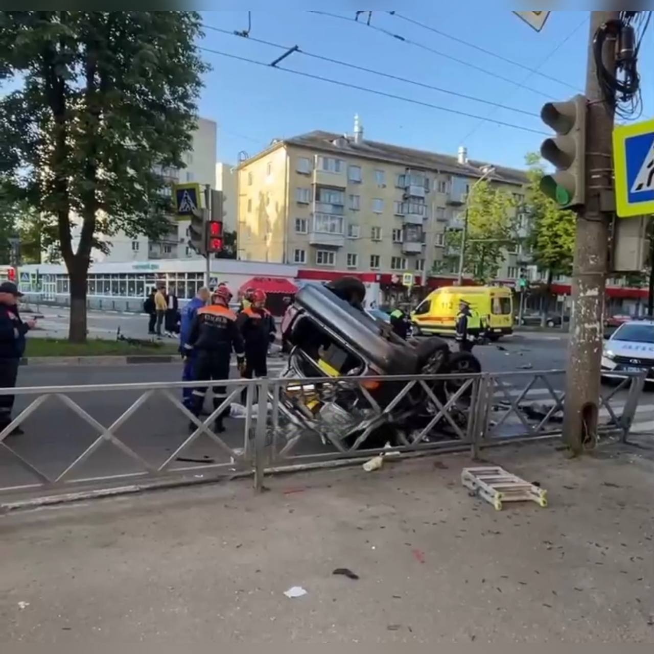 Удар был сильный: в центре Ярославля случилась смертельная авария