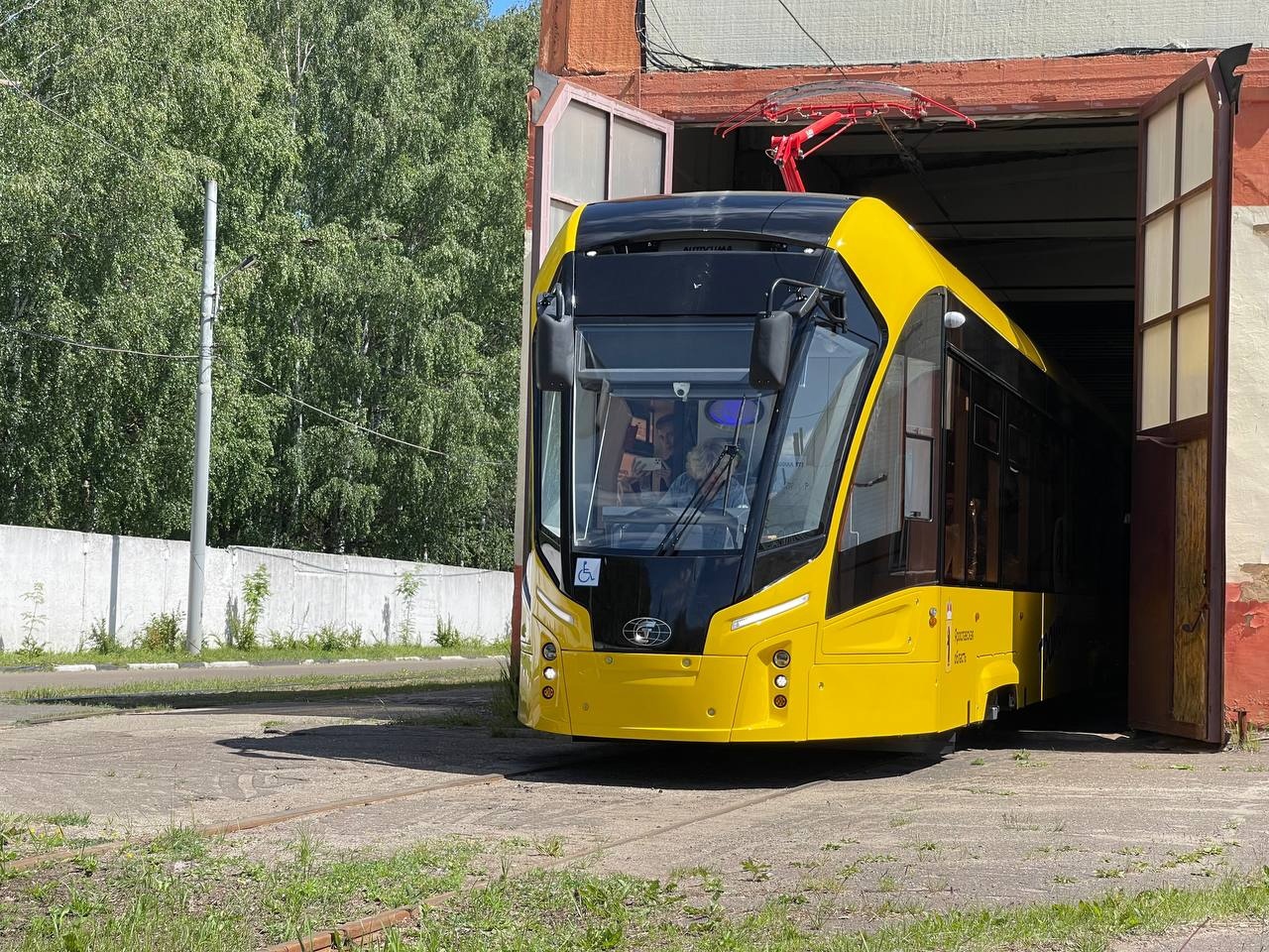 Трамвай «Львенок» впервые прибыл в Ярославль