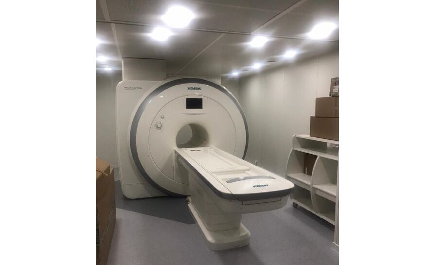 В девятой больнице Ярославля установили новый томограф