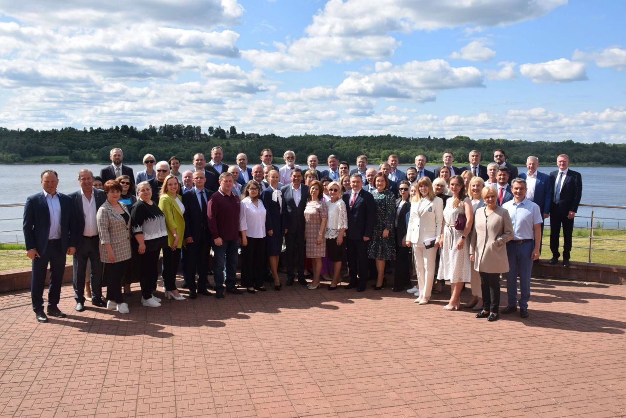 Омбудсмены по защите прав предпринимателей из 45 российских регионов приехали в Ярославскую область