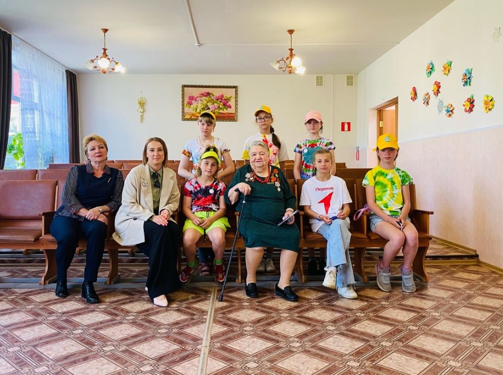 В Тутаевском доме-интернате прошла встреча ветеранов Великой Отечественной войны с подростками