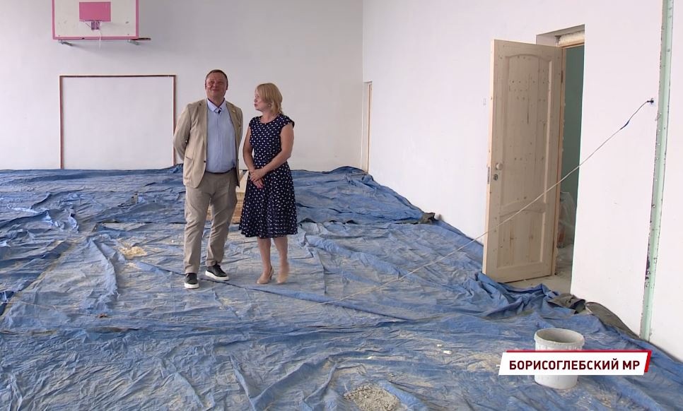 В школе села Андреевское Борисоглебского района полным ходом идет ремонт