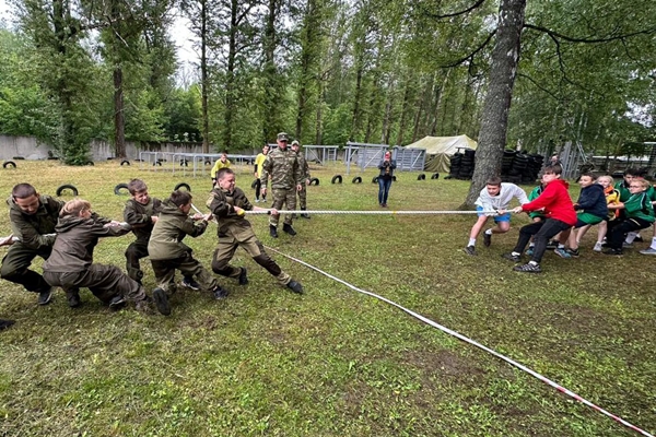 В УФСИН прошла военно-патриотическая игра «Зарница»