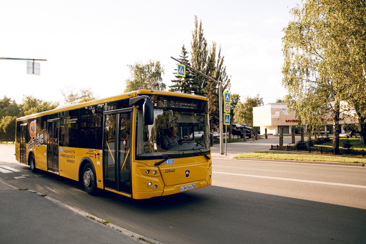 Пассажиры желтых автобусов совершили около 13 млн поездок в течение двух летних месяцев