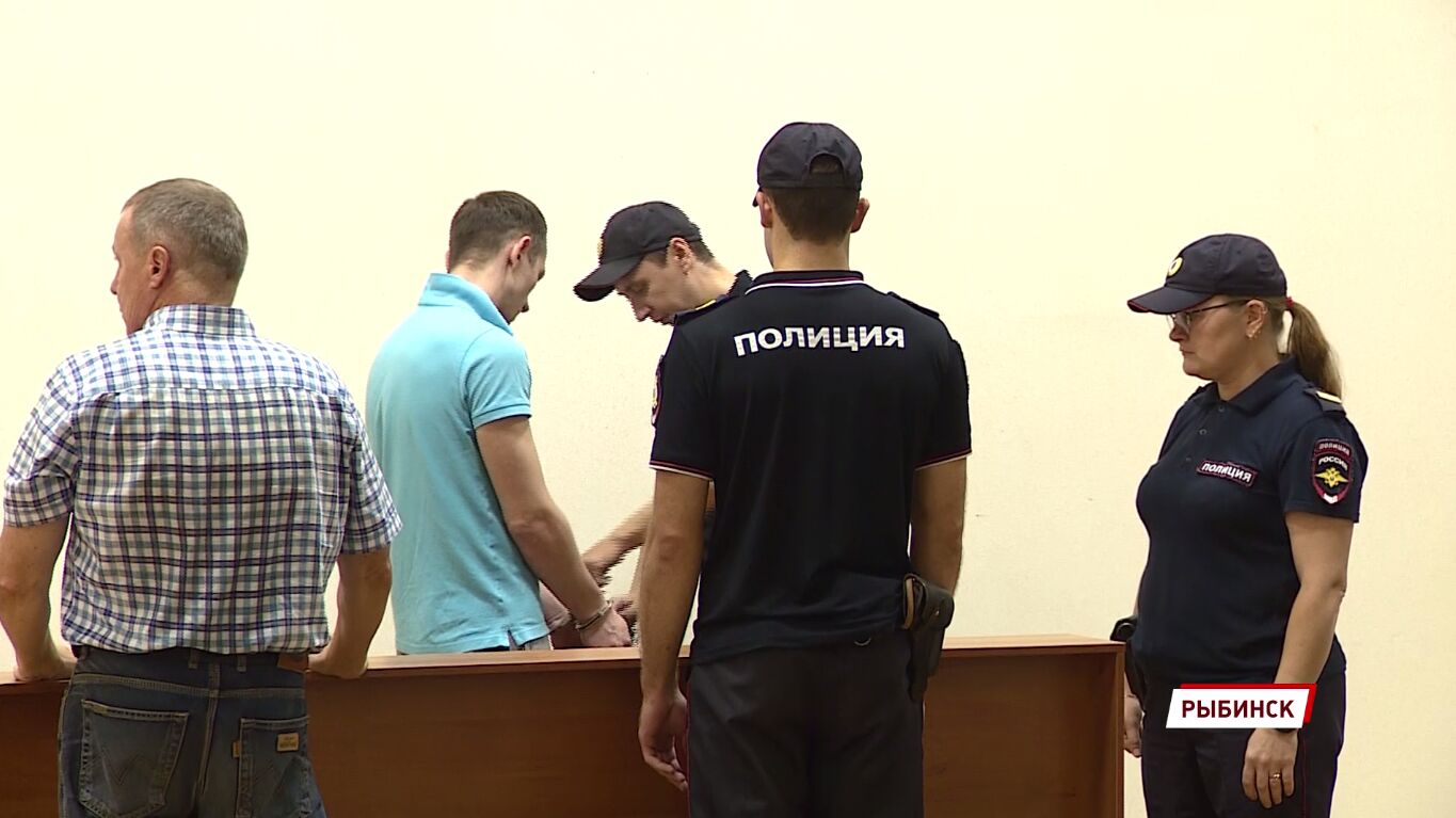 В Рыбинске началось рассмотрение уголовного дела о ДТП, в котором погибли дети
