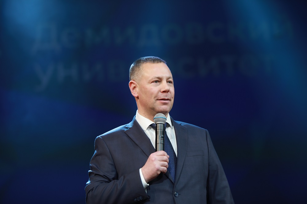 Губернатор Михаил Евраев поздравил ЯрГУ имени П.Г. Демидова с юбилеем