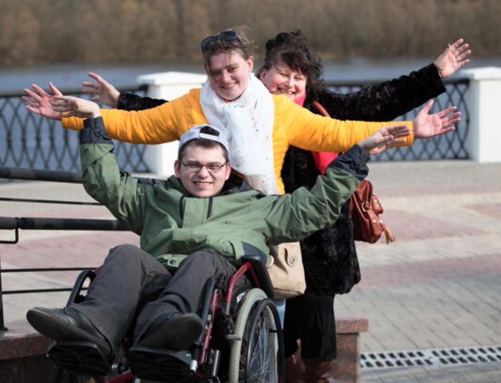 В Ярославской области разрабатывают систему долговременного ухода за пожилыми людьми и инвалидами