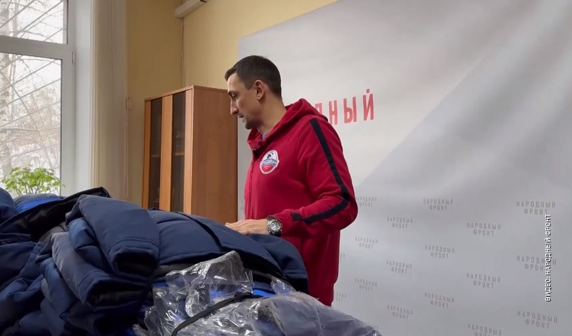 Волейболисты «Ярославича» закупили бойцам СВО тонну горюче-смазочных материалов