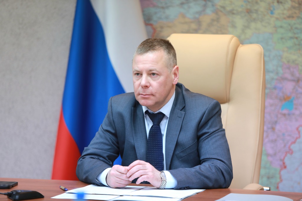Михаил Евраев провел личный прием граждан в режиме видеоконференции