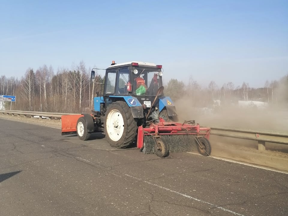 В Ярославской области приводят в порядок дороги