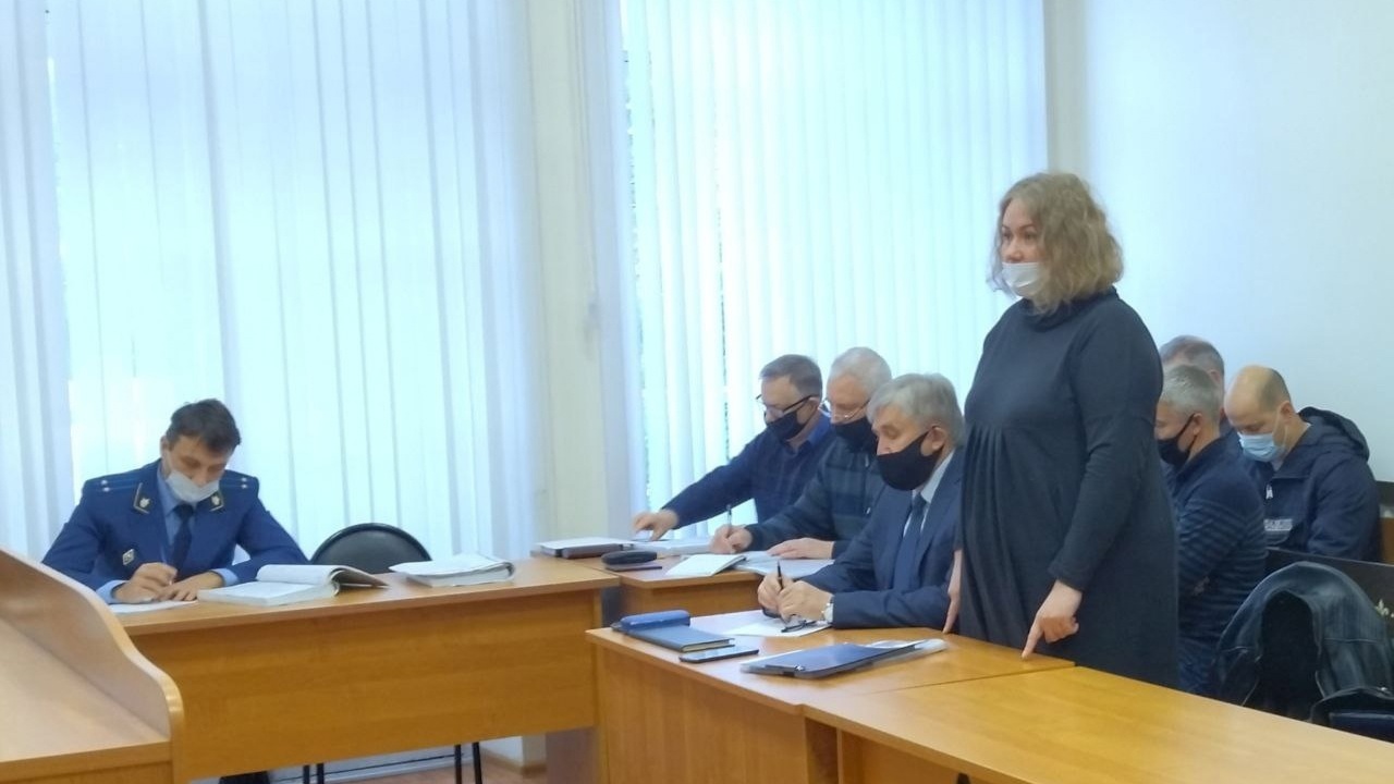 «Горела» крупная сделка: ярославну суд отправил в колонию на 6 лет за хищение 1,8 млн. рублей
