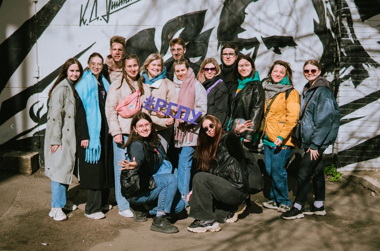 Активисты областного лагеря «Мое поколение» стали частью Весеннего Герценовского фестиваля в Санкт-Петербурге