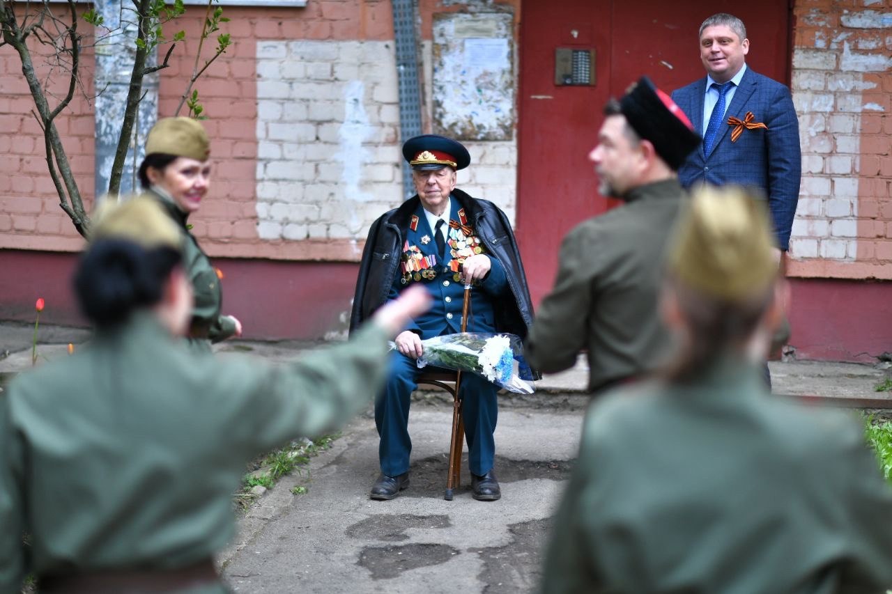 В Ярославской области продолжаются поздравления участников Великой Отечественной войны