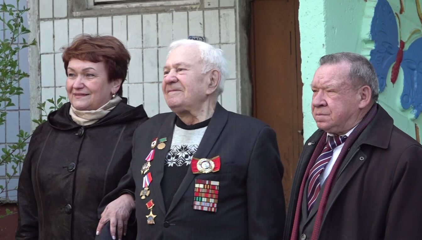 В Ярославле поздравили участника Великой Отечественной войны и Сталинградской битвы Михаила Пеймера