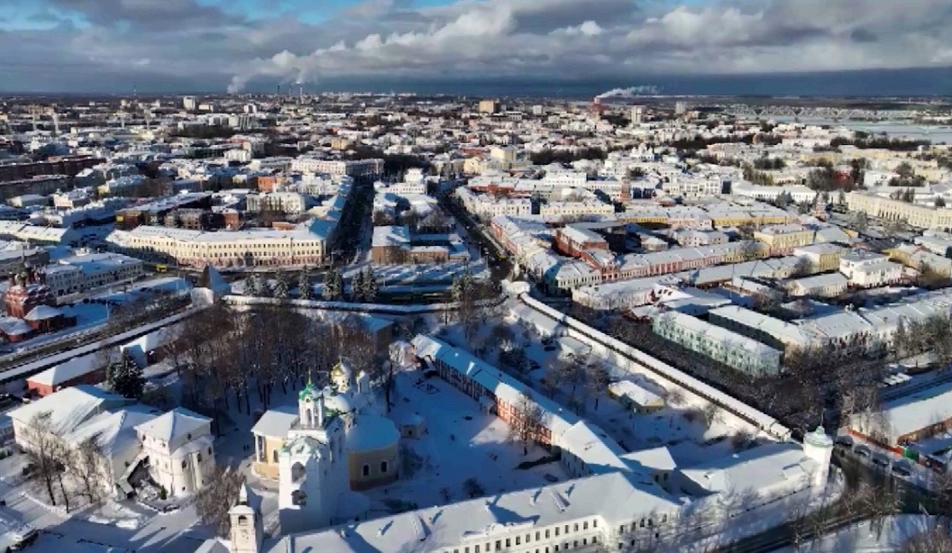 В Ярославле для местных жителей и гостей города подготовили насыщенную новогоднюю программу