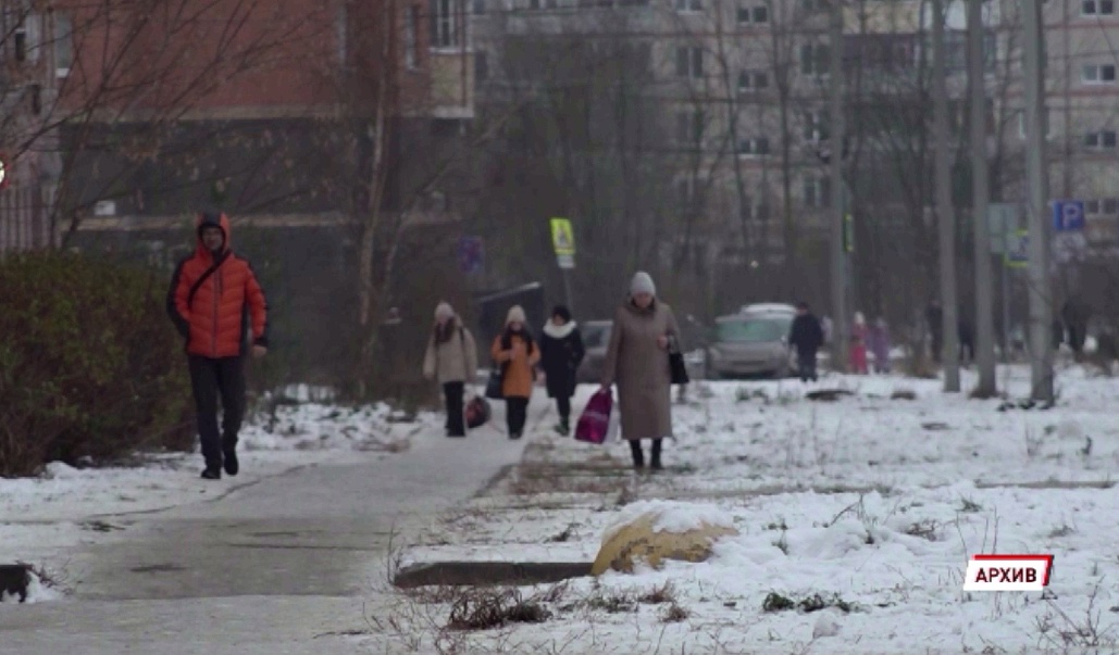 Улицы станут чище: 10 новых тракторов пополнили ряды снегоуборочной техники Ярославля